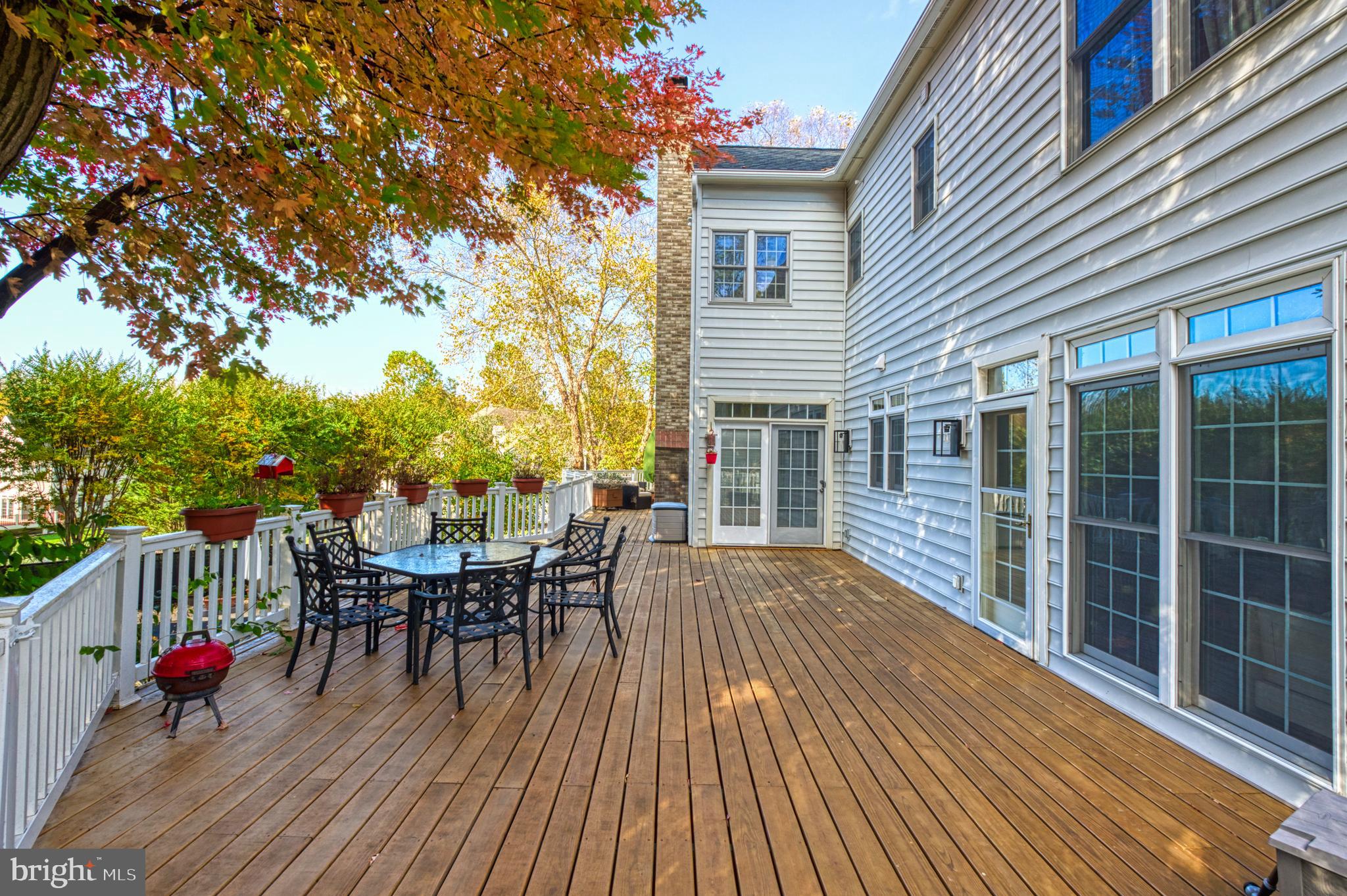 WOODLAND ESTATES - Residential