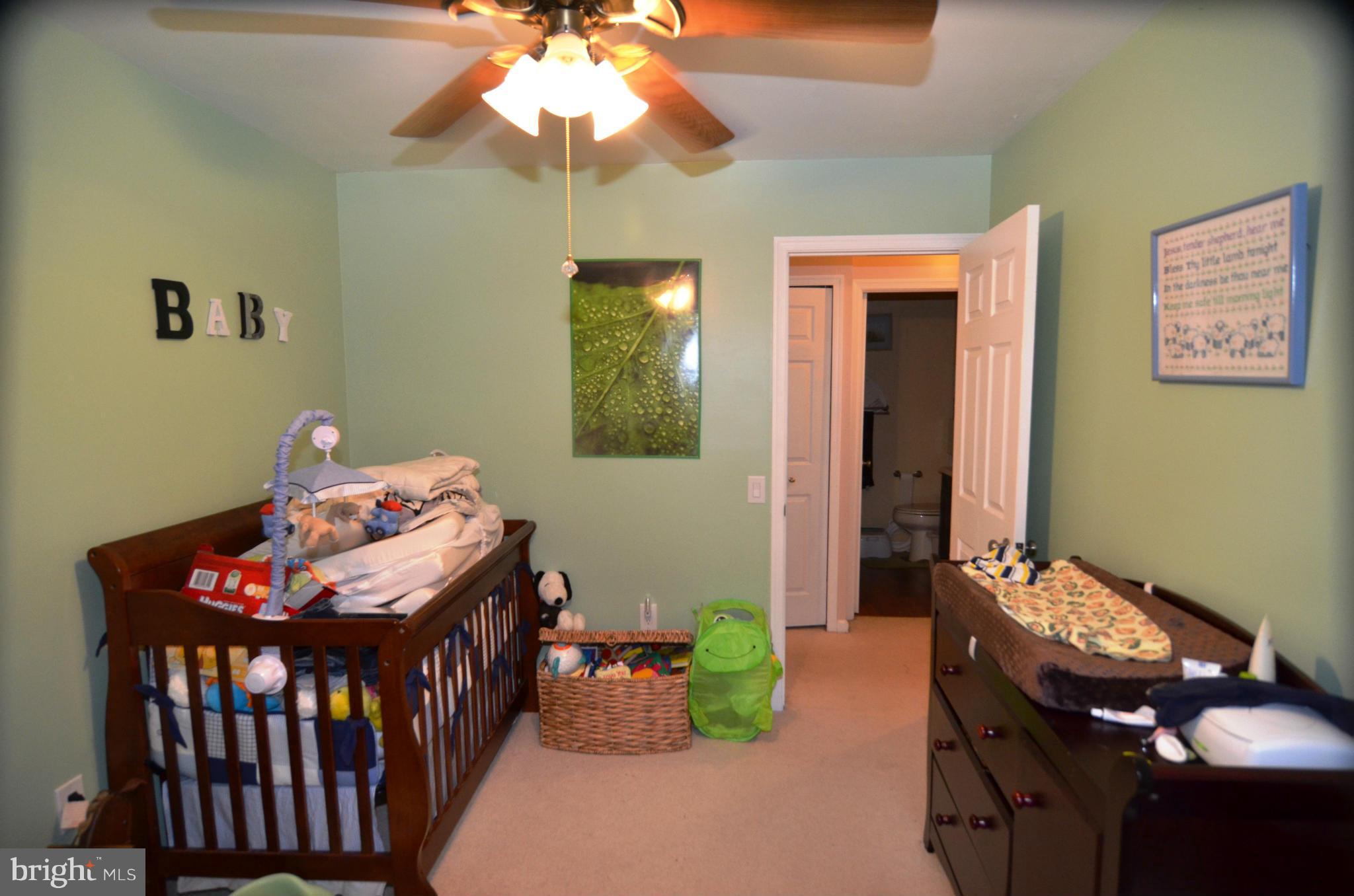 WHITE OAK VILLAGE SUB - Residential