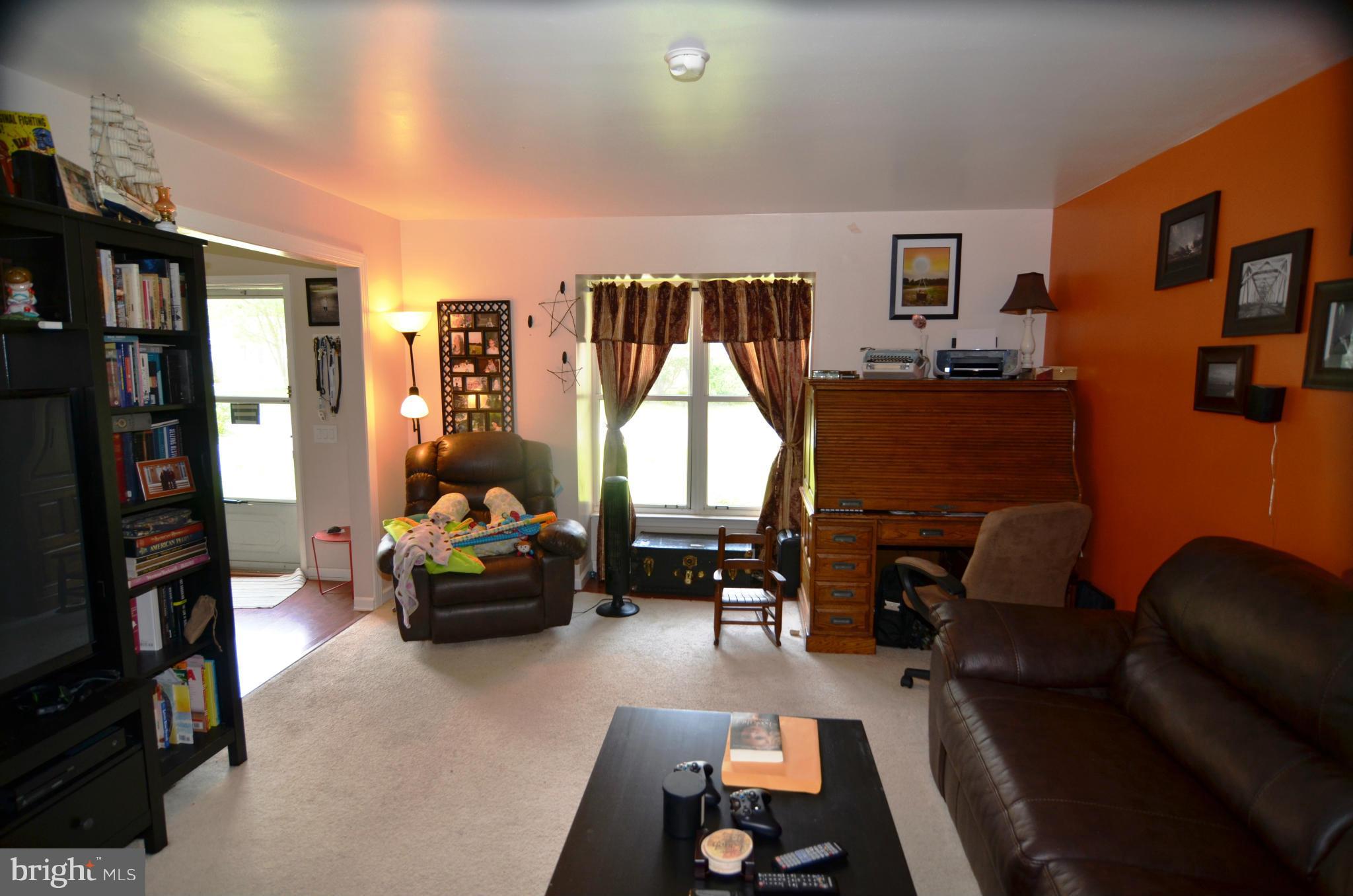 WHITE OAK VILLAGE SUB - Residential