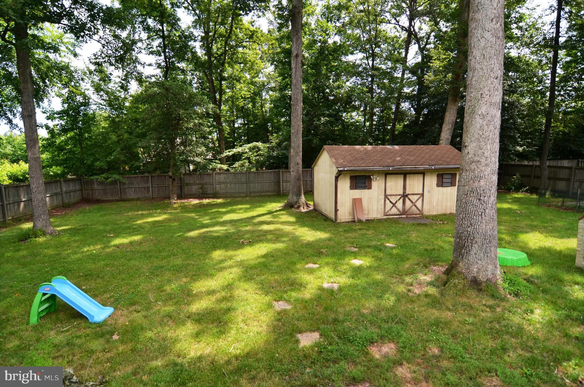 WHITE OAK VILLAGE SUB - Residential