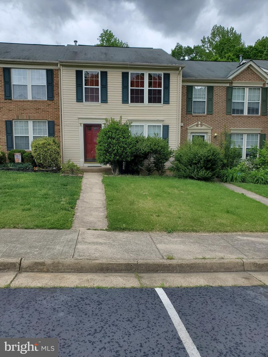 This home is located in the premier community of Gleneagles at Lee's Hill. Conveniently located close to major commuting routes, shopping, dining and entertainment centers. The main floor has hard wood floors and a large eat-in kitchen. Upstairs, there are 2 good sized bedrooms and 1 full bath. The lower level walks out to a trex deck and private fenced rear yard that backs to common wooded area. The lower level also has a large rec-room, laundry area and a powder room. Owner prefers a longer term lease. Tenant agrees to enroll in the Resident Benefit Package provided by KAPM that will provide furnace filters every 90 days, assistance with utility set-up, renters insurance and other services (Cost is $44.95/month with renters insurance and $34.00/month without renters insurance). Tenant Occupied. Photos from an old Listing. Sorry NO CATS!