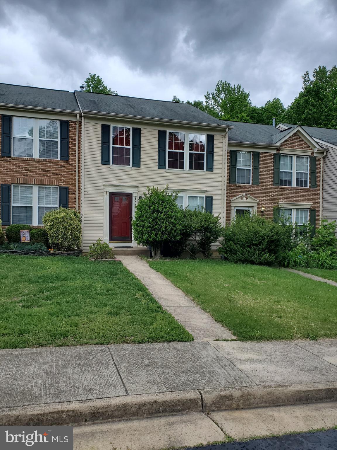 GLENEAGLES AT LEE'S HILL - Residential Lease