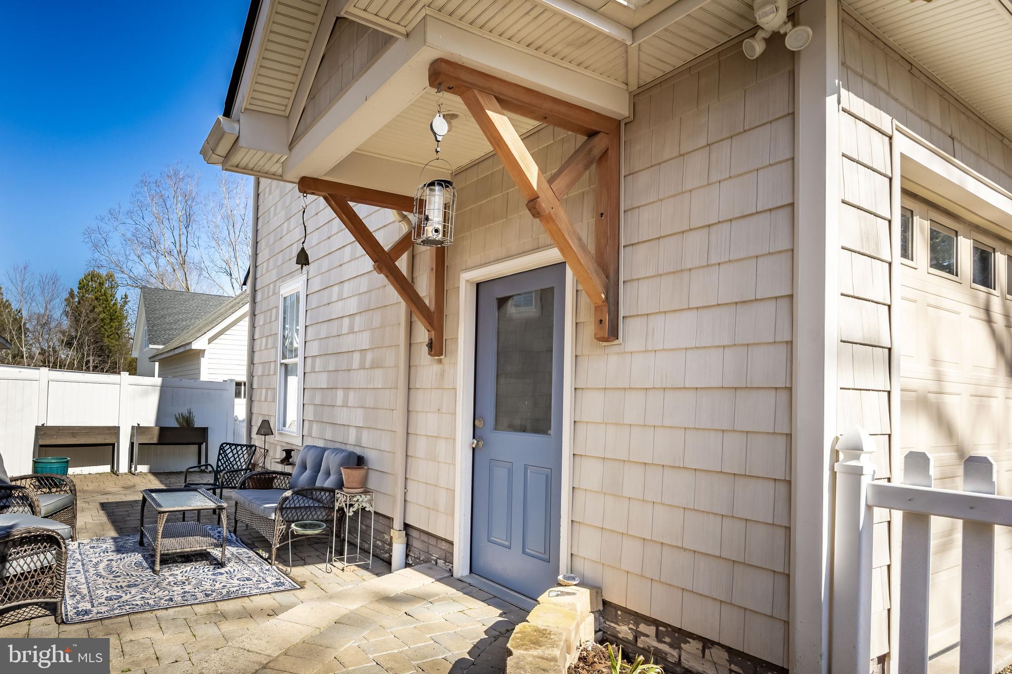 WALNUT HILL - Residential