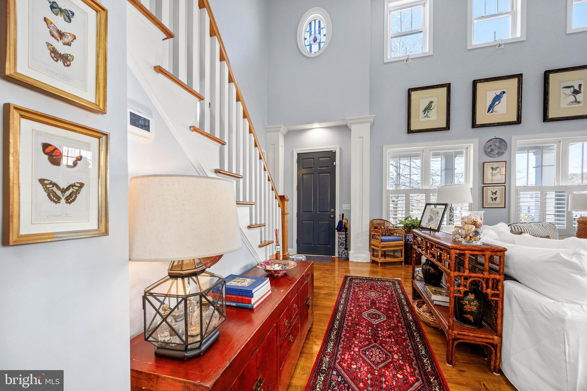 WALNUT HILL - Residential