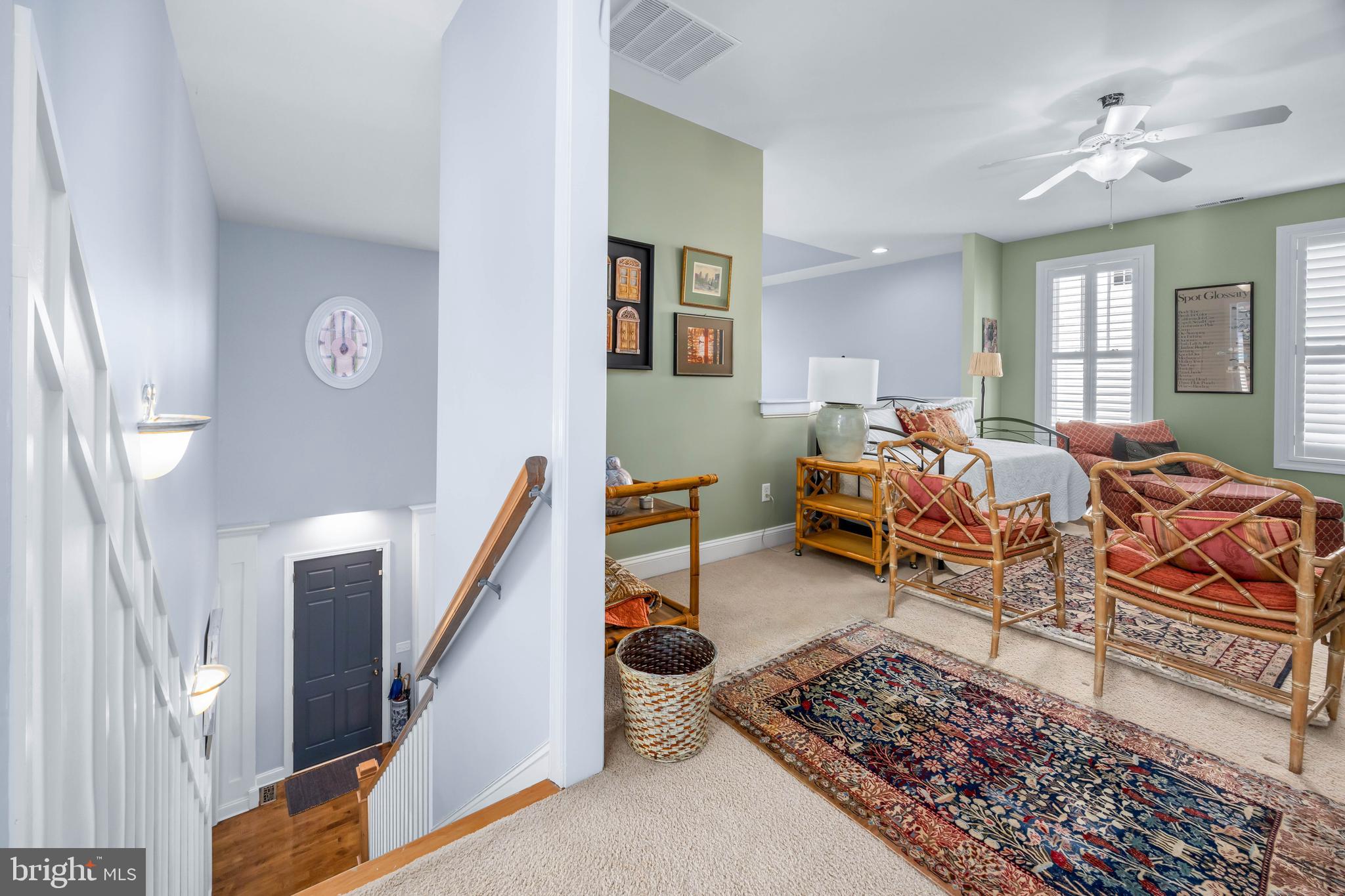 WALNUT HILL - Residential