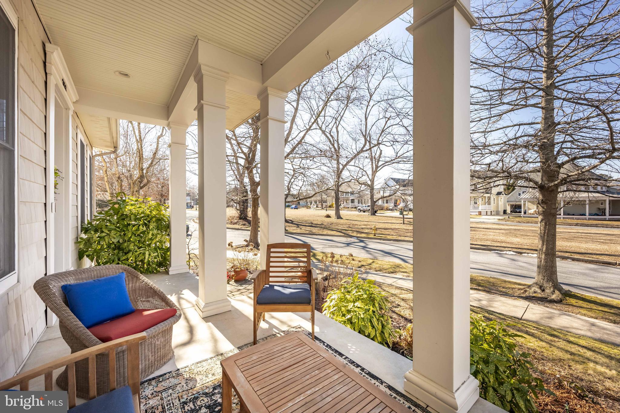 WALNUT HILL - Residential