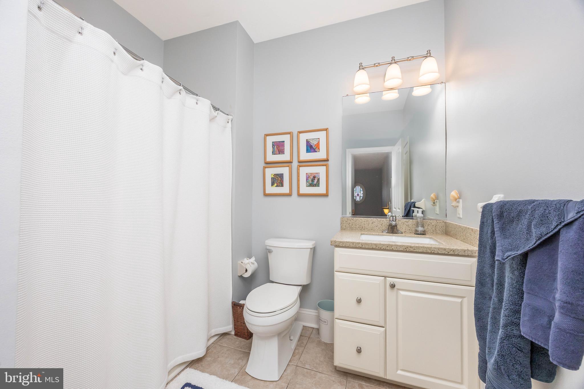 WALNUT HILL - Residential