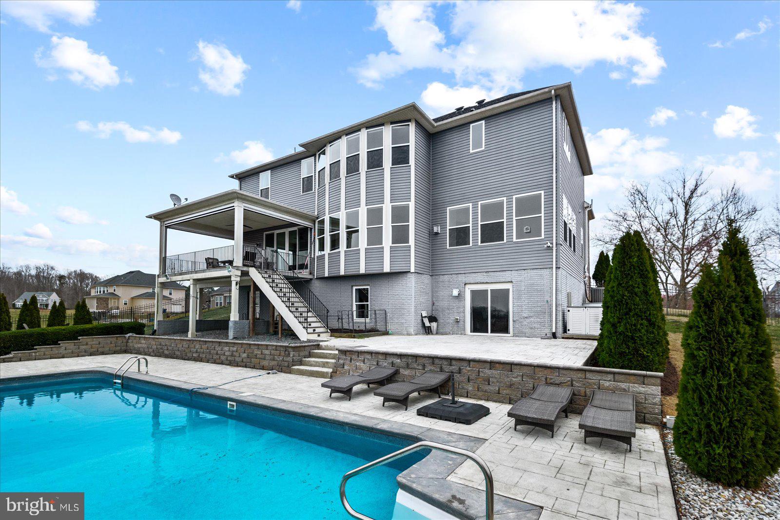 ESTATES AT ROCKY PEN - Residential