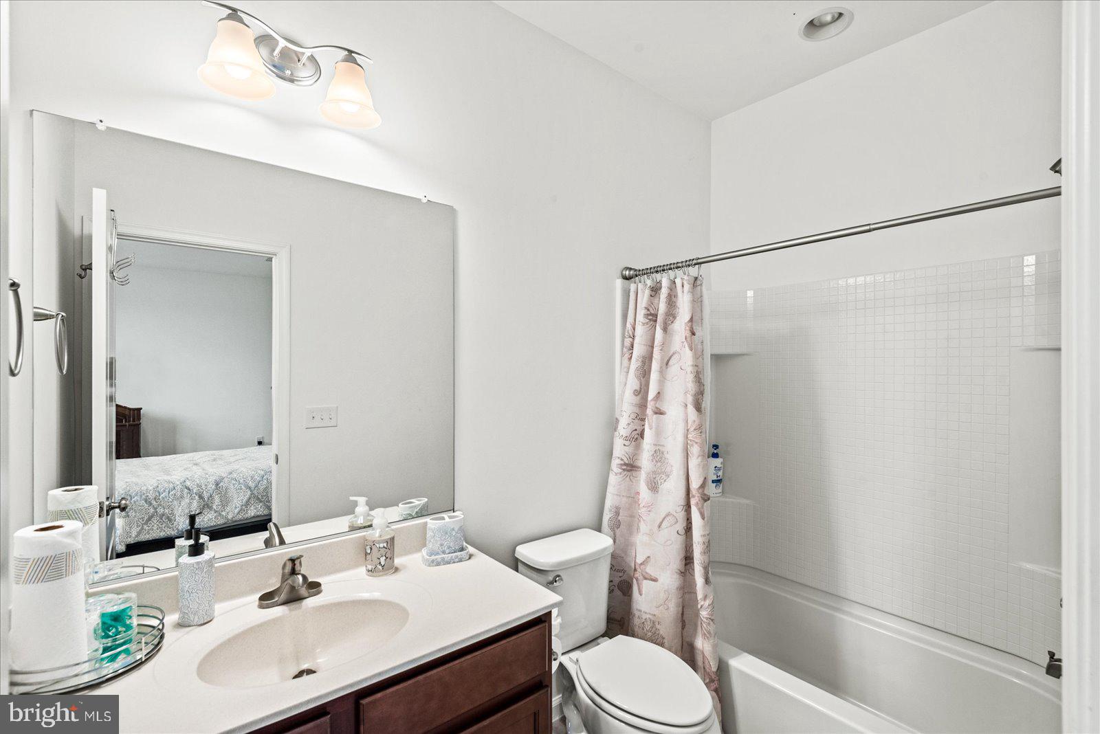 ESTATES AT ROCKY PEN - Residential