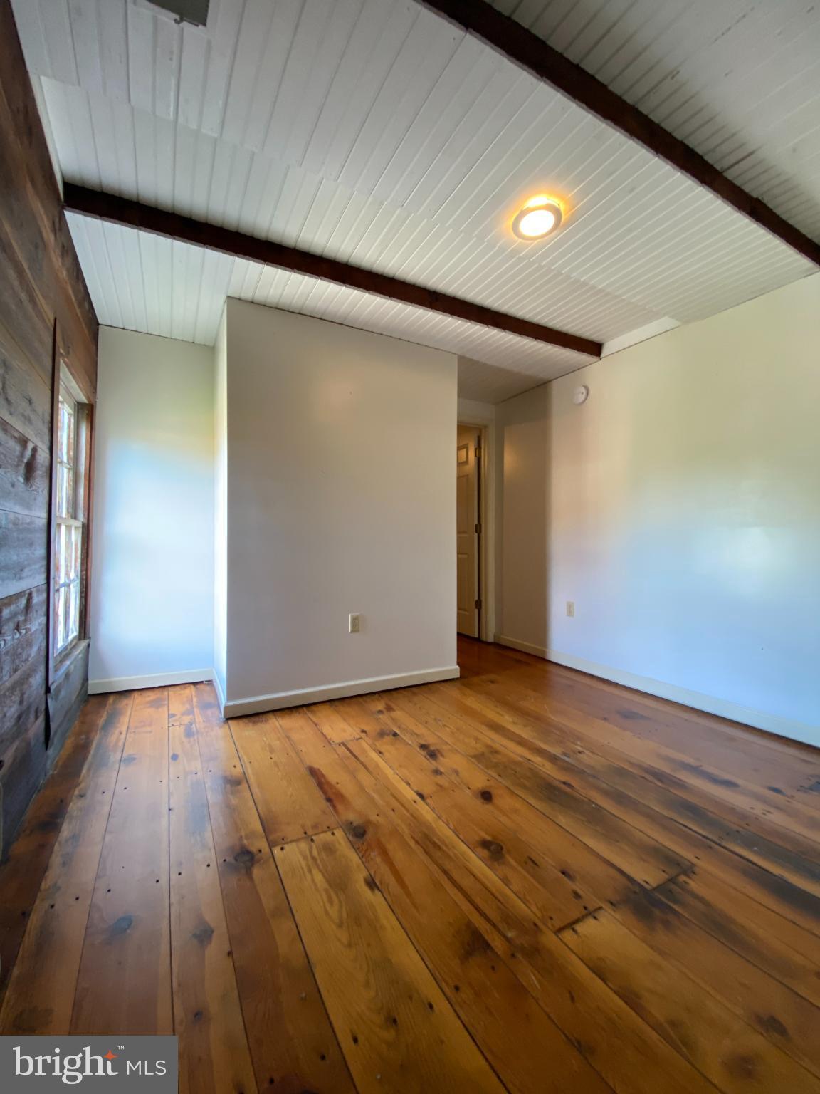 TOWN OF WARDENSVILLE - Residential Lease