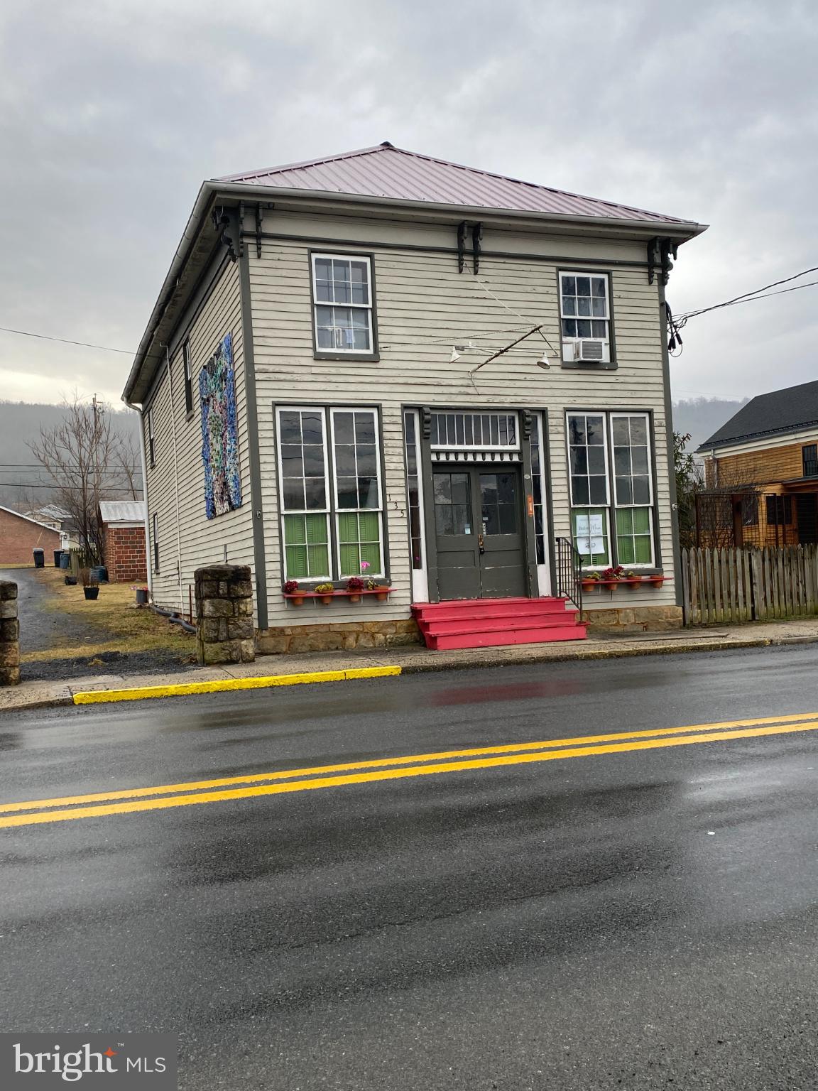 TOWN OF WARDENSVILLE - Residential Lease