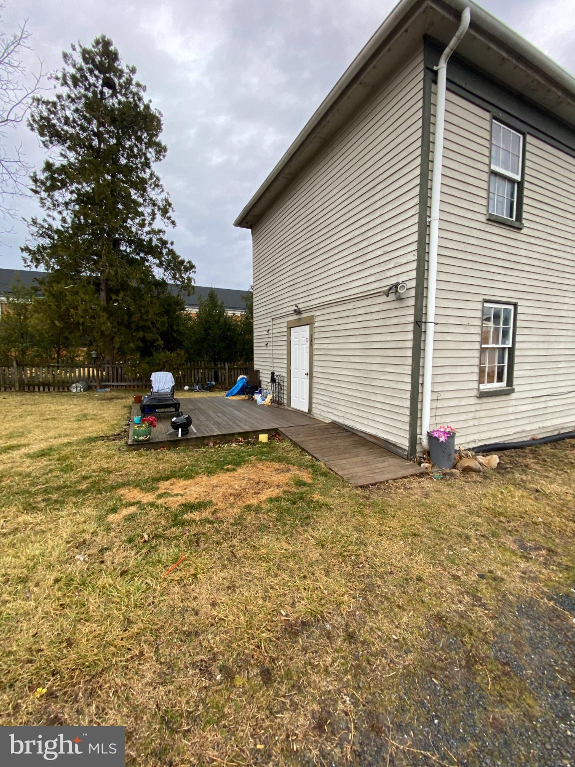 TOWN OF WARDENSVILLE - Residential Lease