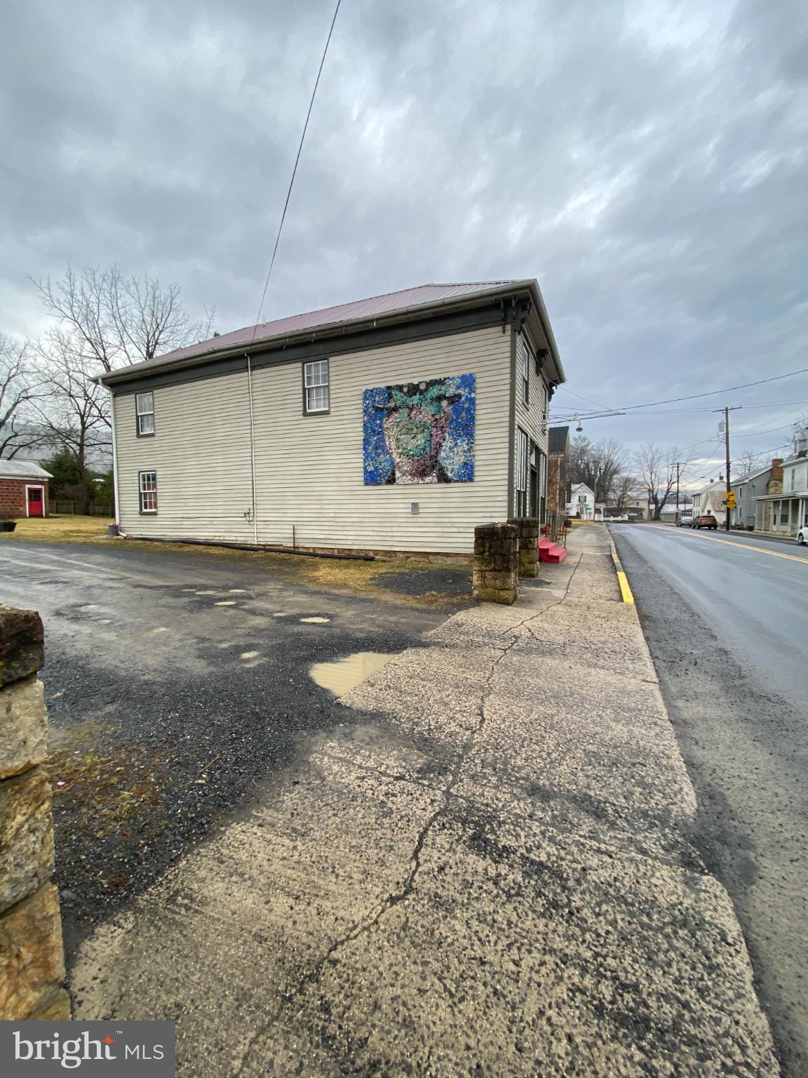 TOWN OF WARDENSVILLE - Residential Lease