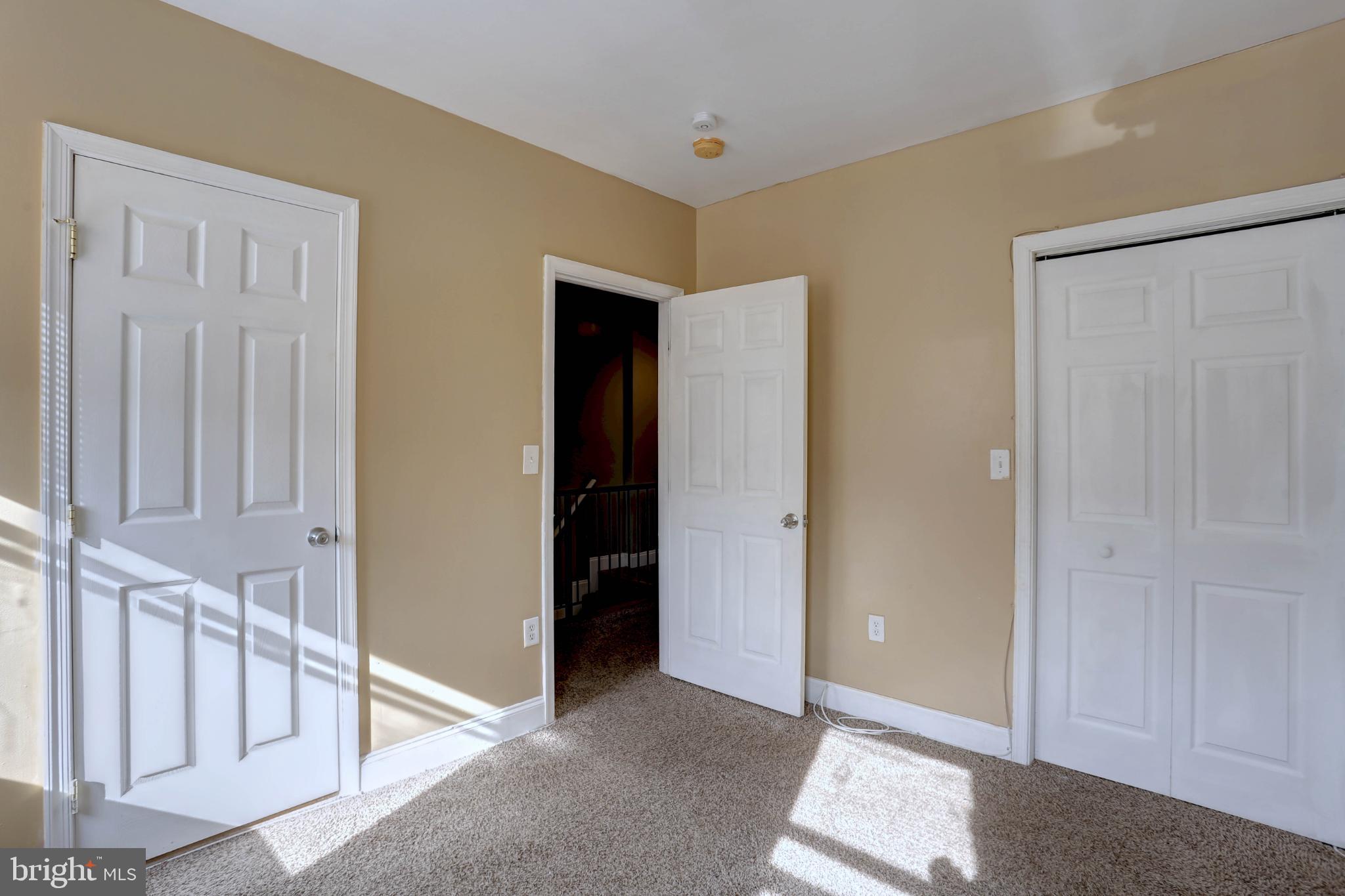 EDMONDSON VIILLAGE - Residential Lease