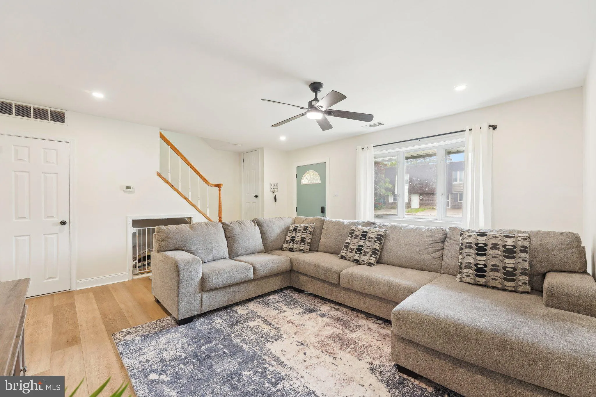 Philadelphia, Pennsylvania 19115, United States, 3 Bedrooms Bedrooms, ,3 BathroomsBathrooms,Residential,Contingent,125328