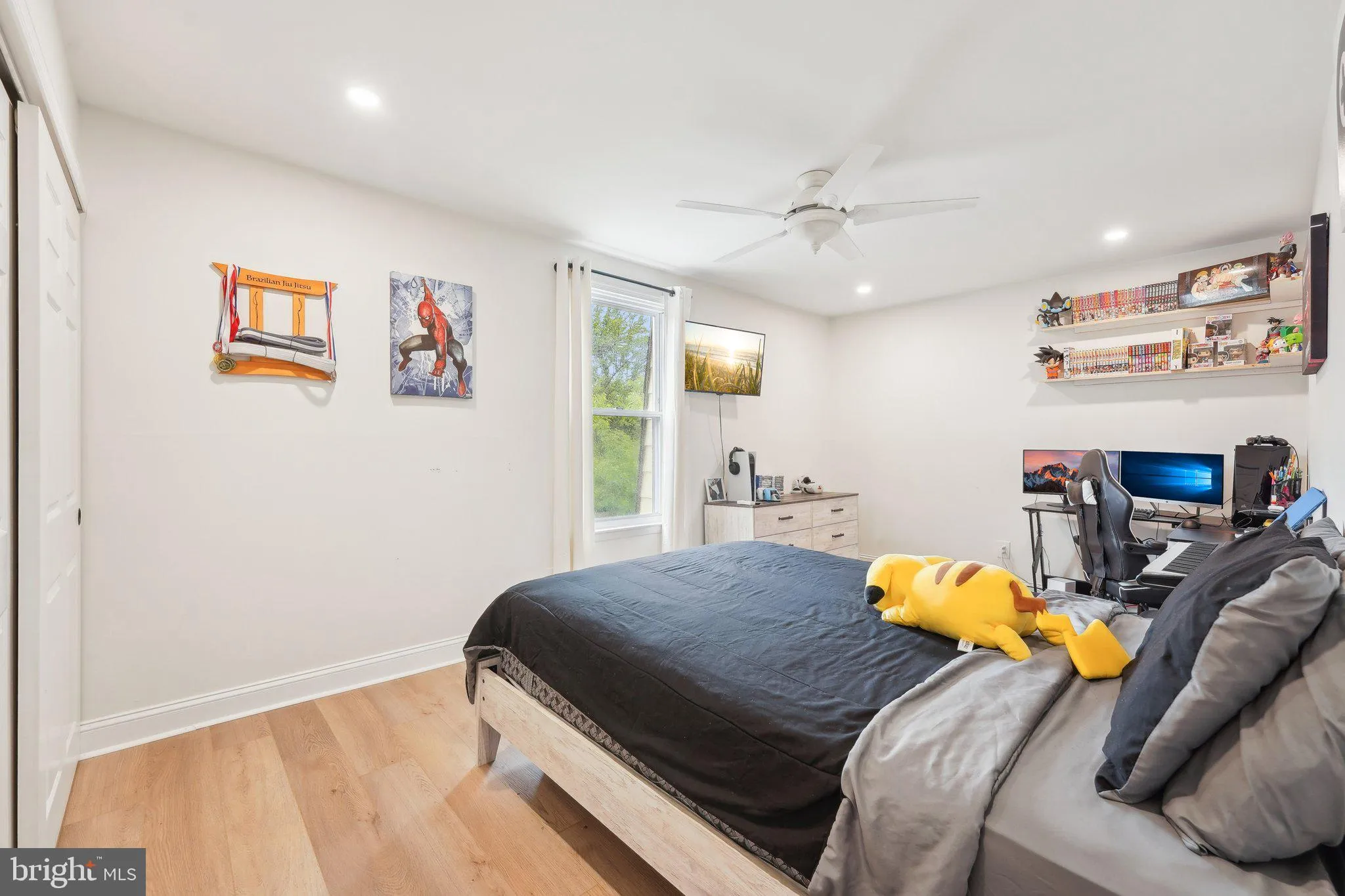 Philadelphia, Pennsylvania 19115, United States, 3 Bedrooms Bedrooms, ,3 BathroomsBathrooms,Residential,Contingent,125328