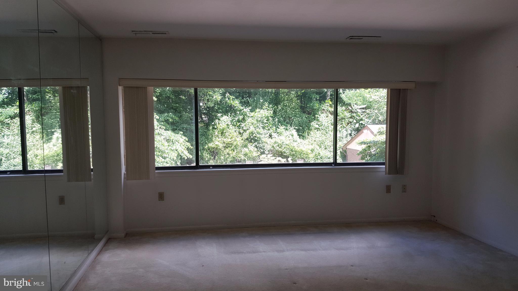 CROSS KEYS - Residential