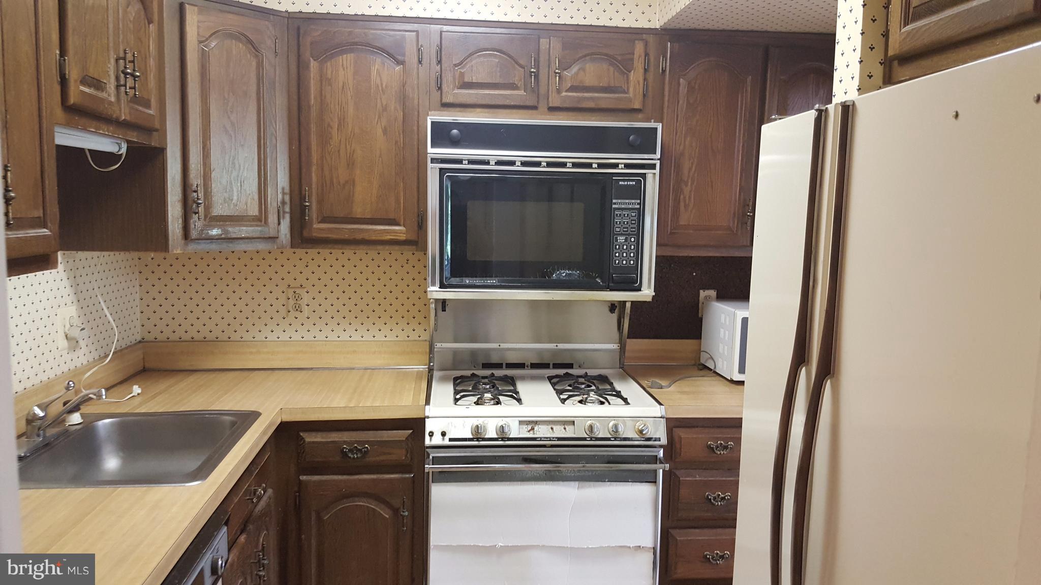 CROSS KEYS - Residential