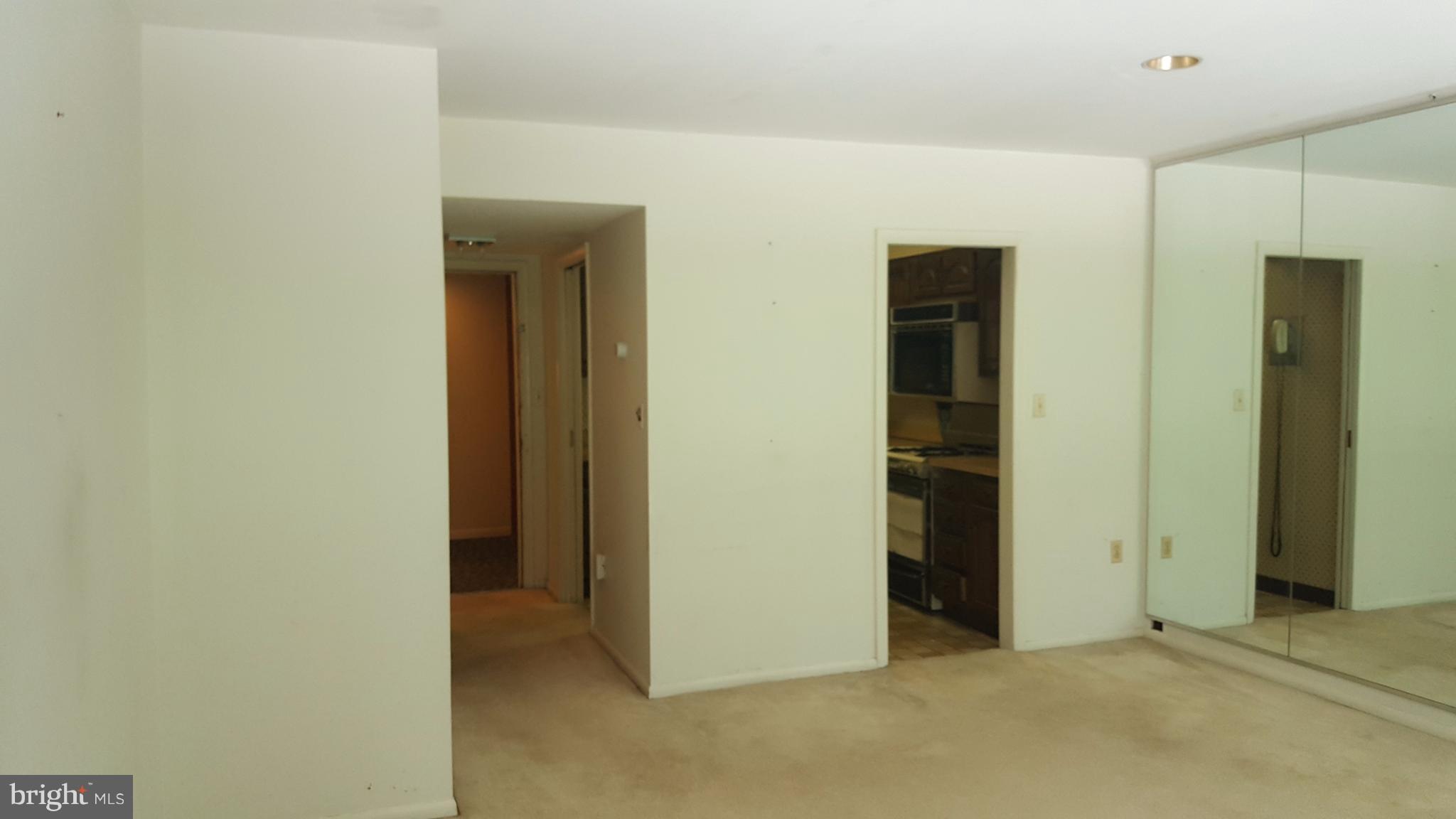 CROSS KEYS - Residential