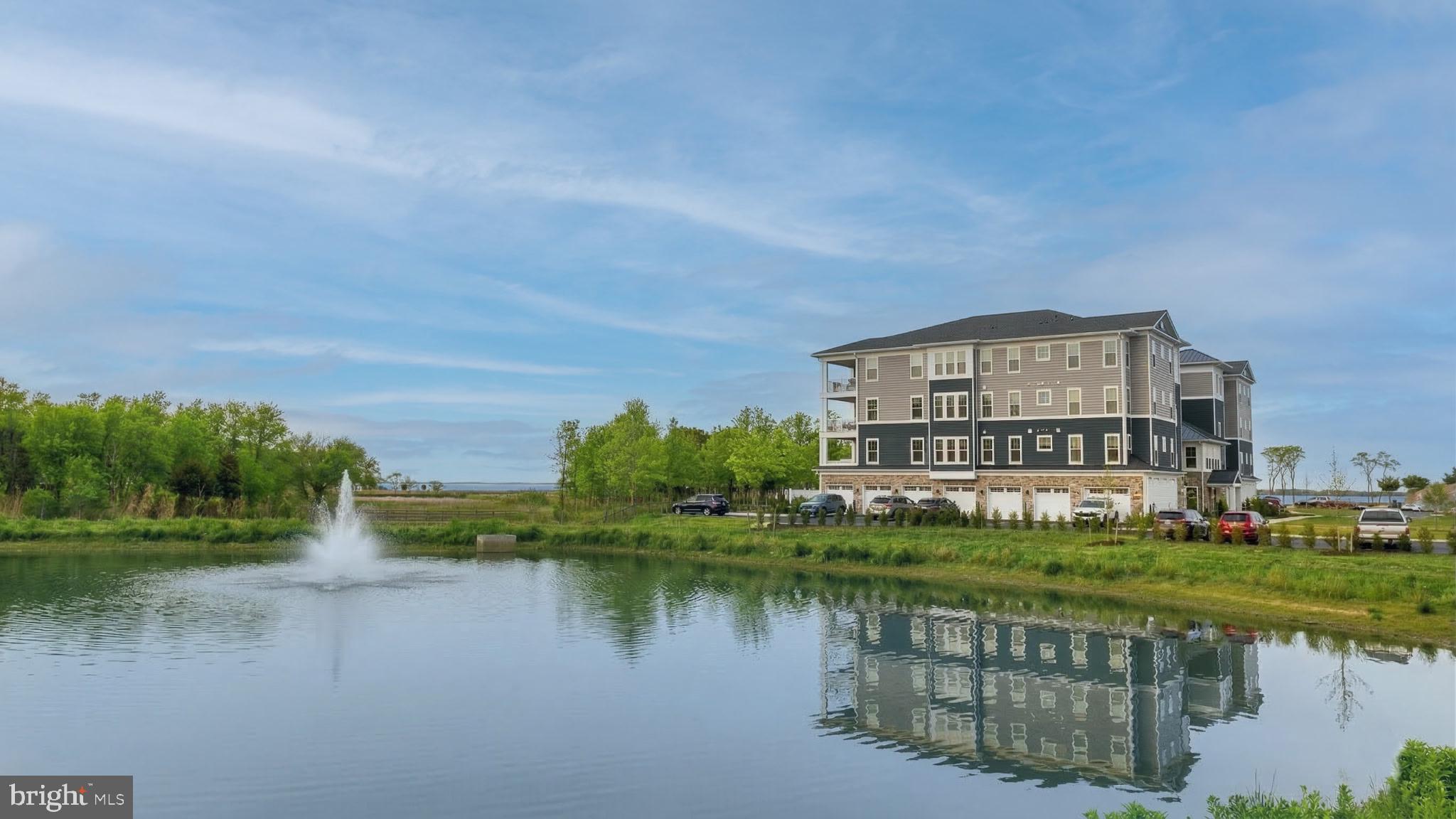 FOUR SEASONS AT KENT ISLAND - Residential