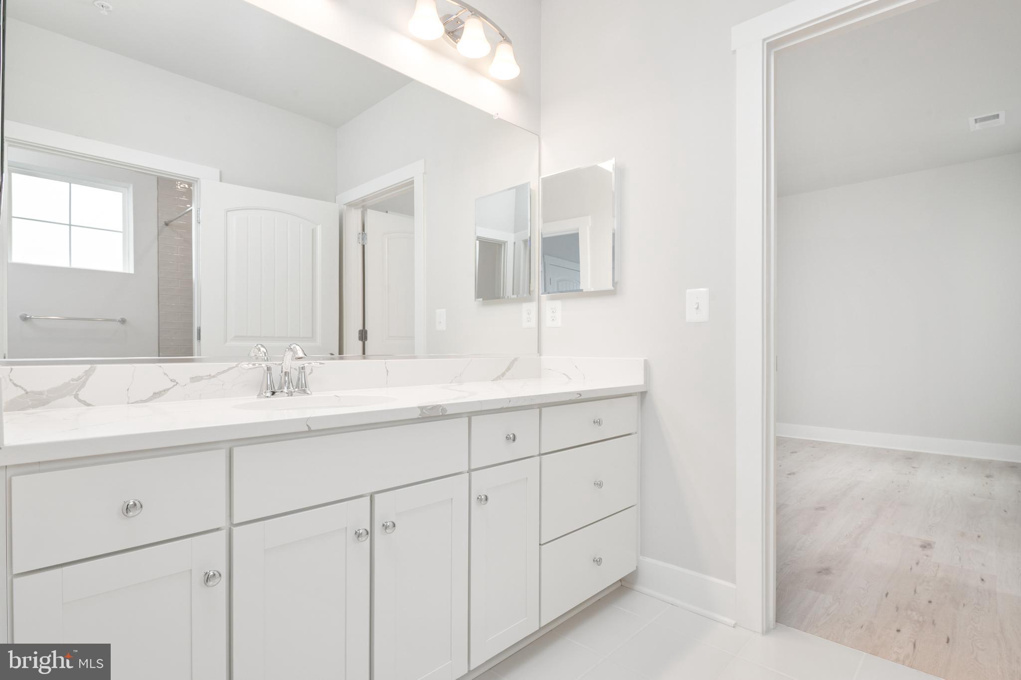 FOUR SEASONS AT KENT ISLAND - Residential