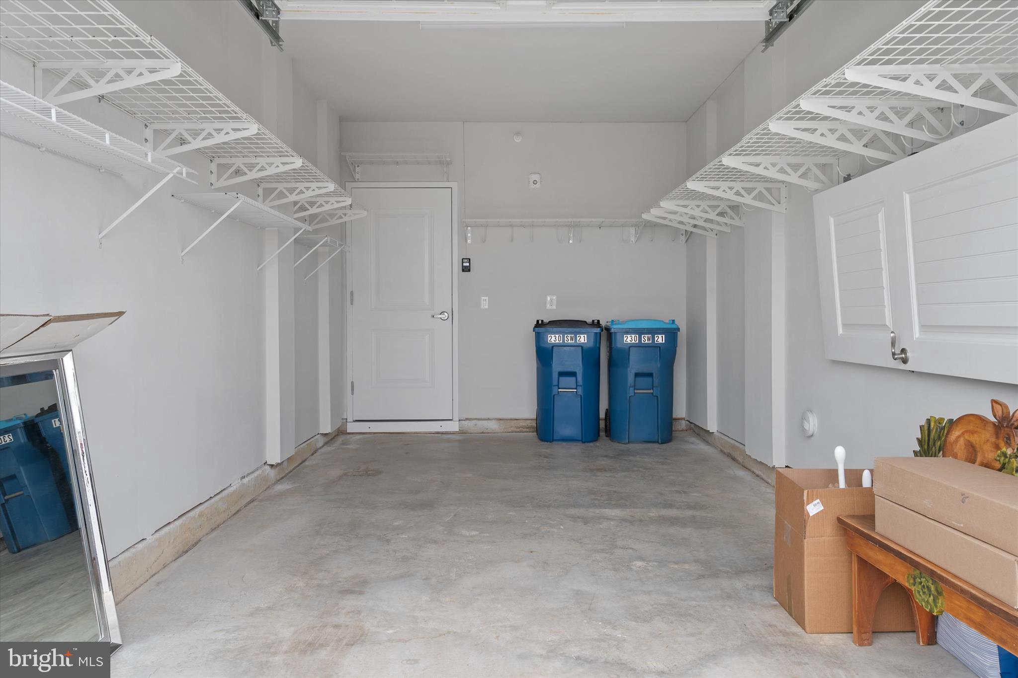 FOUR SEASONS AT KENT ISLAND - Residential