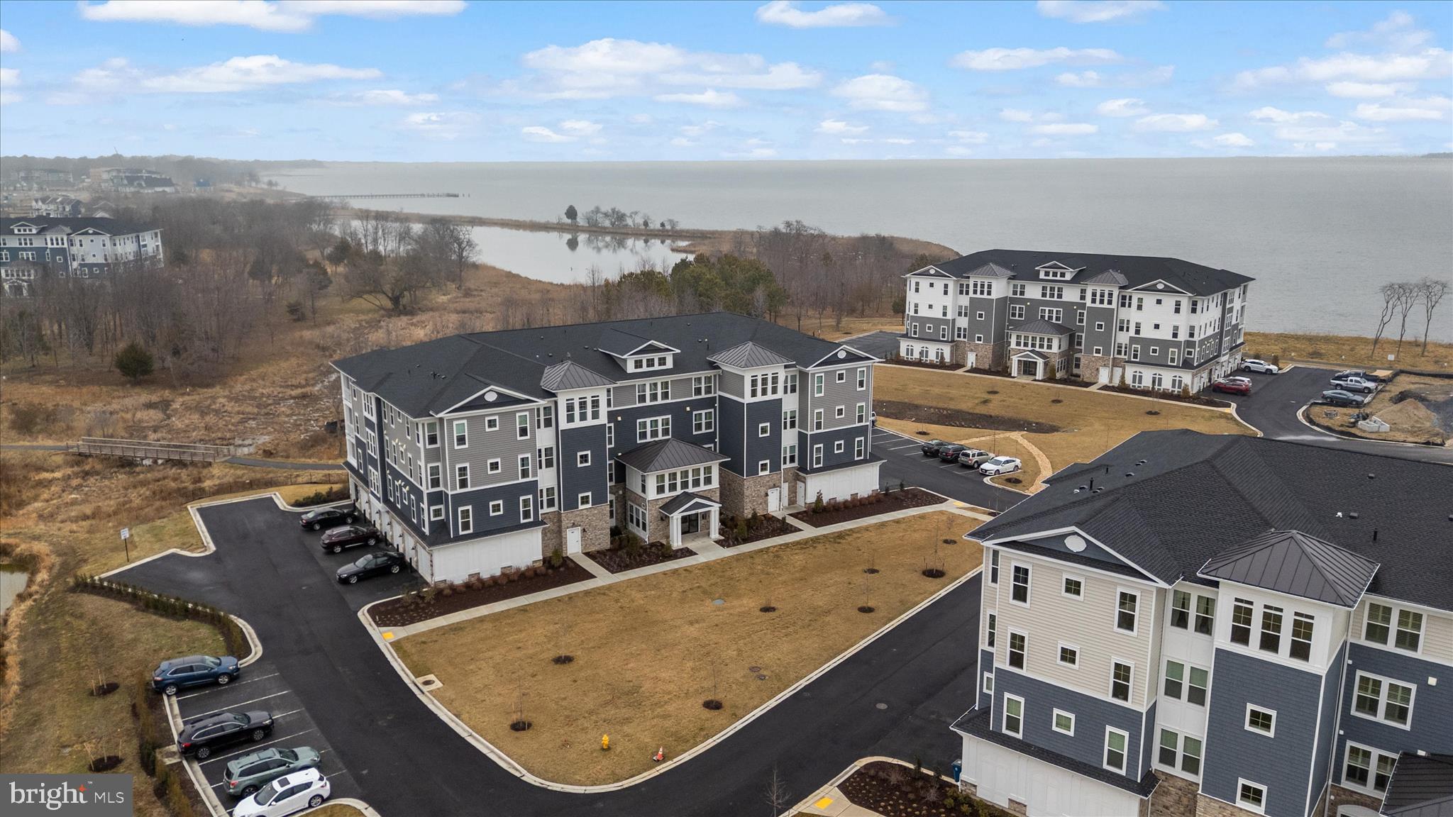 FOUR SEASONS AT KENT ISLAND - Residential