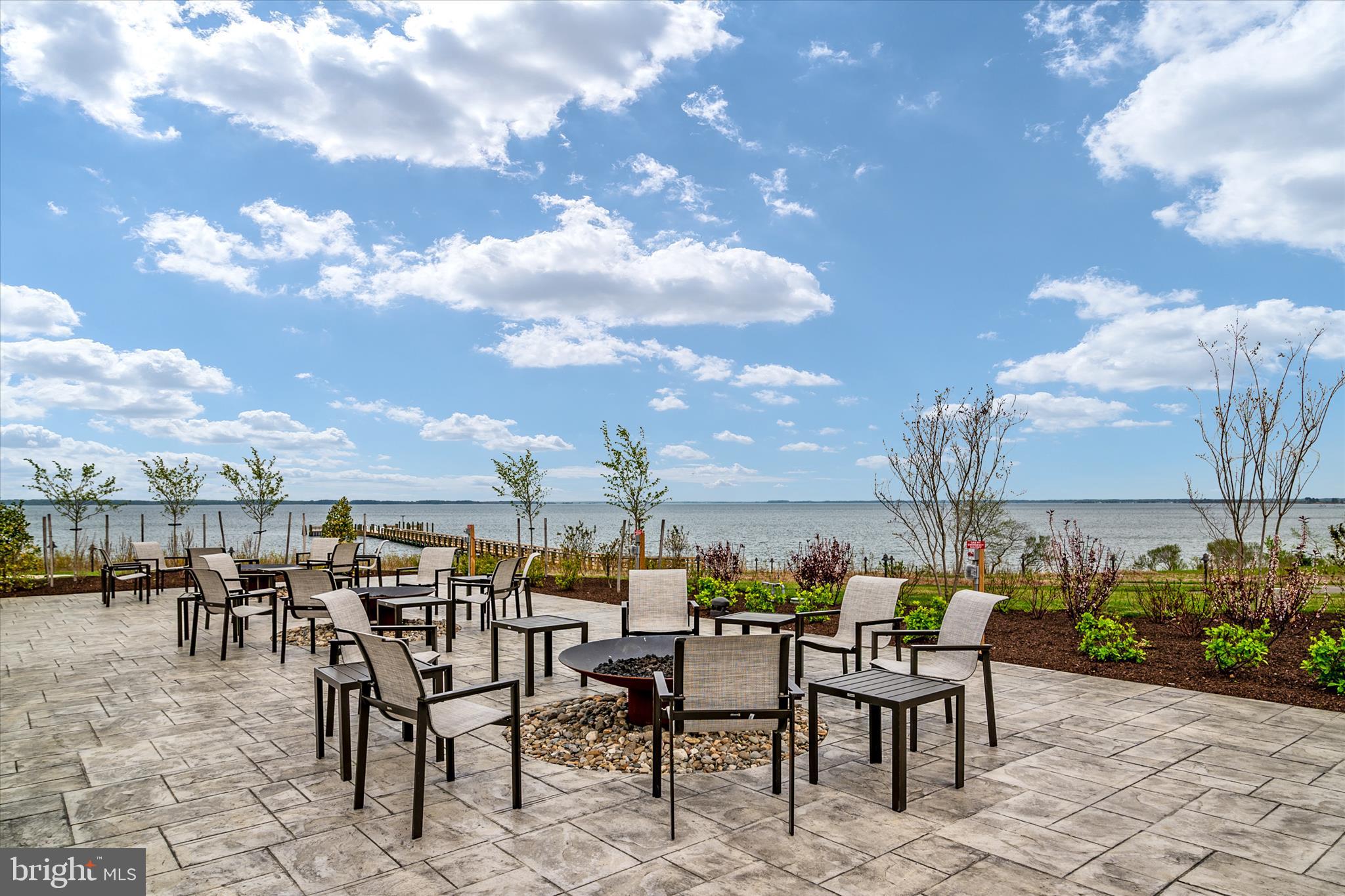 FOUR SEASONS AT KENT ISLAND - Residential