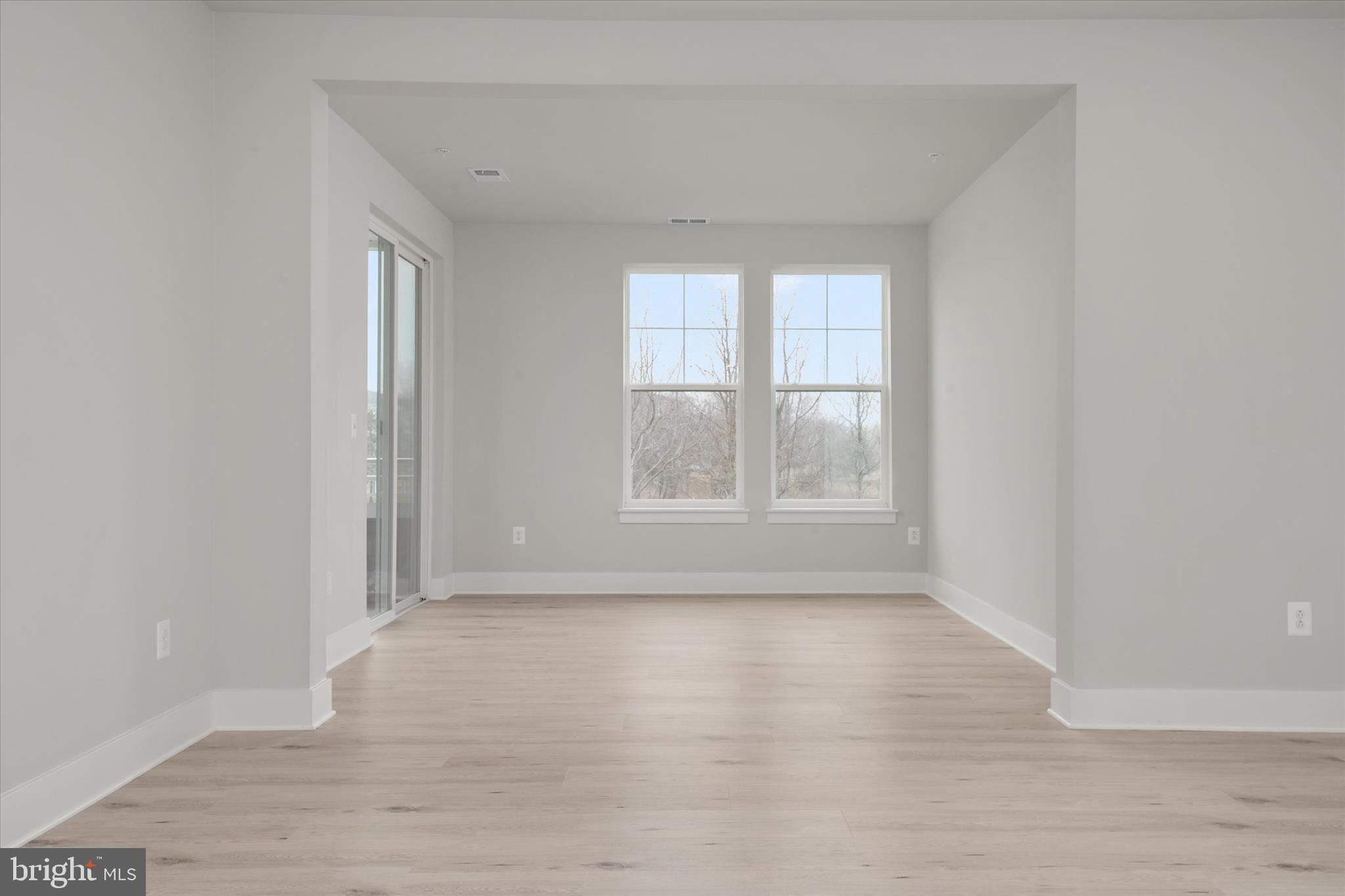 FOUR SEASONS AT KENT ISLAND - Residential