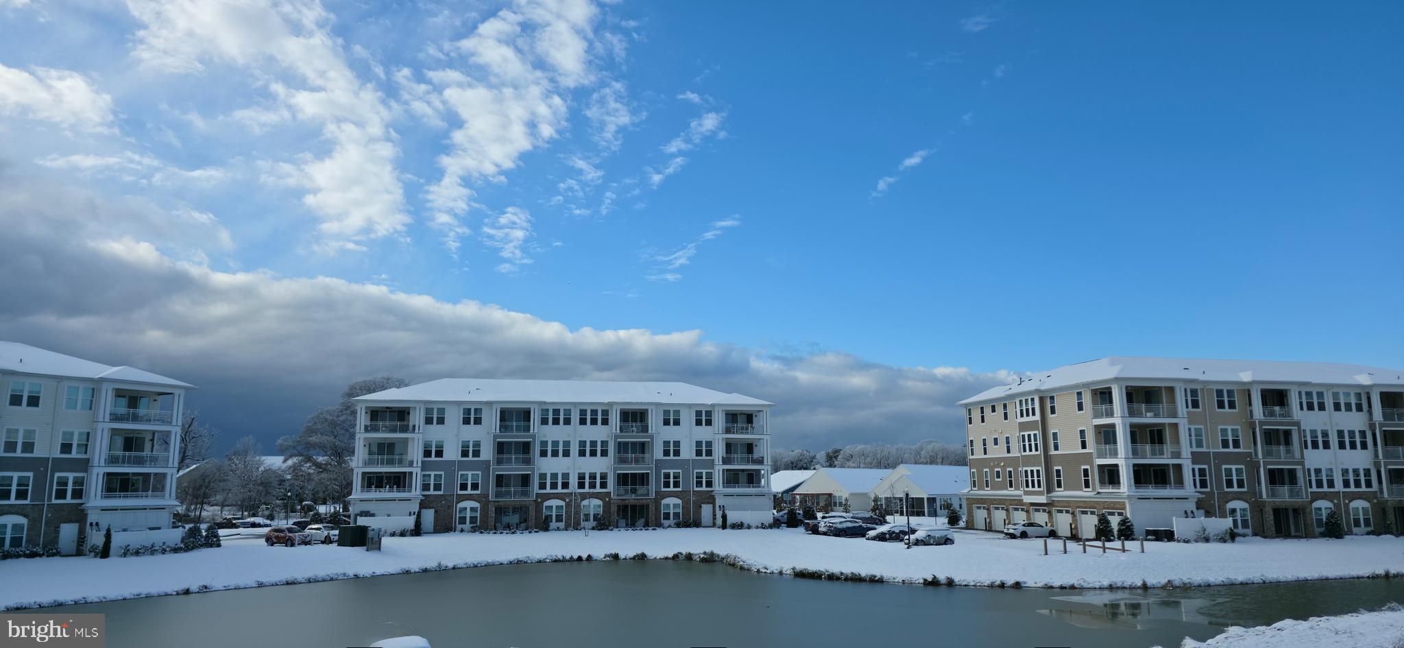 FOUR SEASONS AT KENT ISLAND - Residential