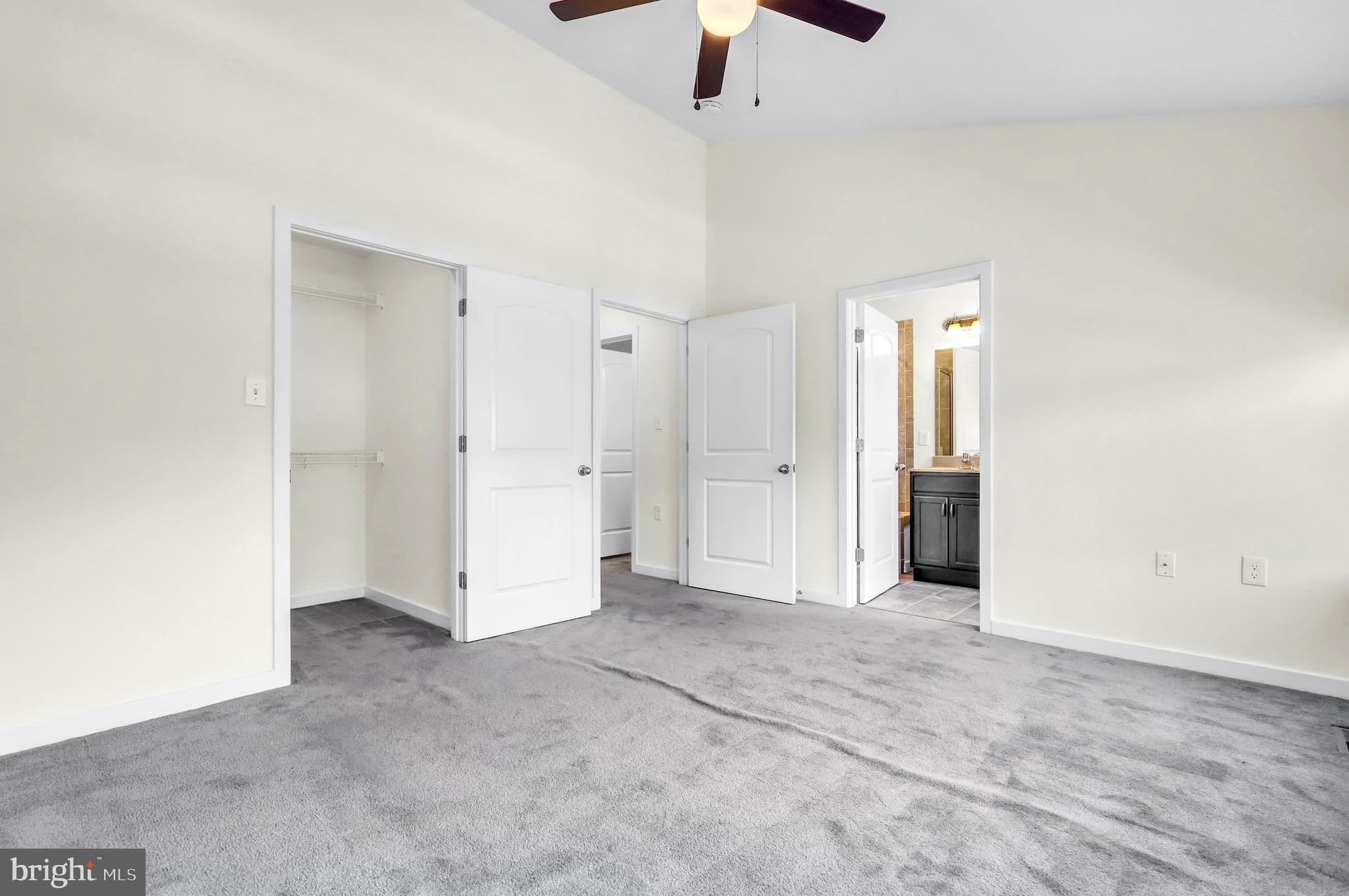 FALLING WATERS - Residential