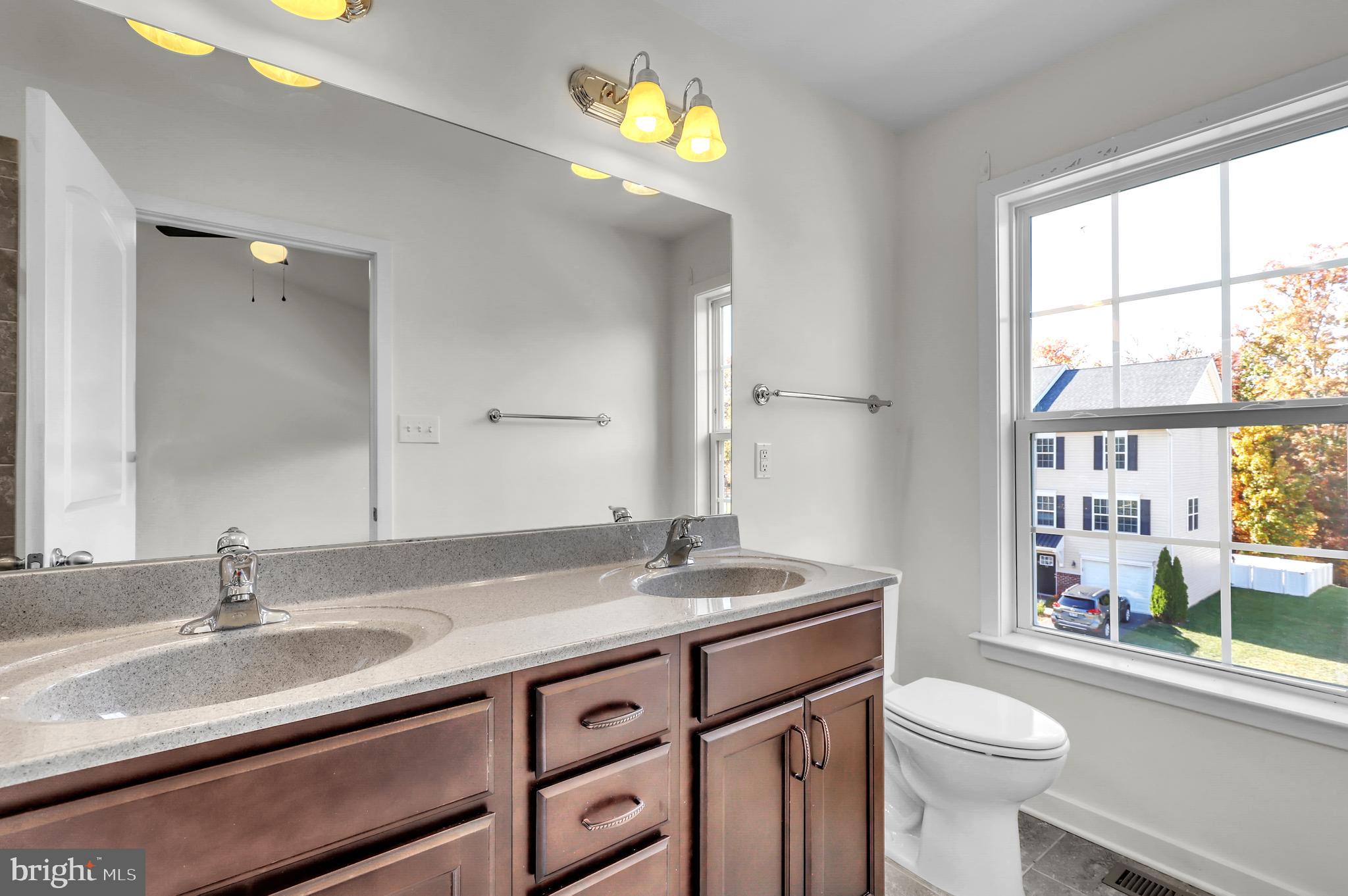 FALLING WATERS - Residential