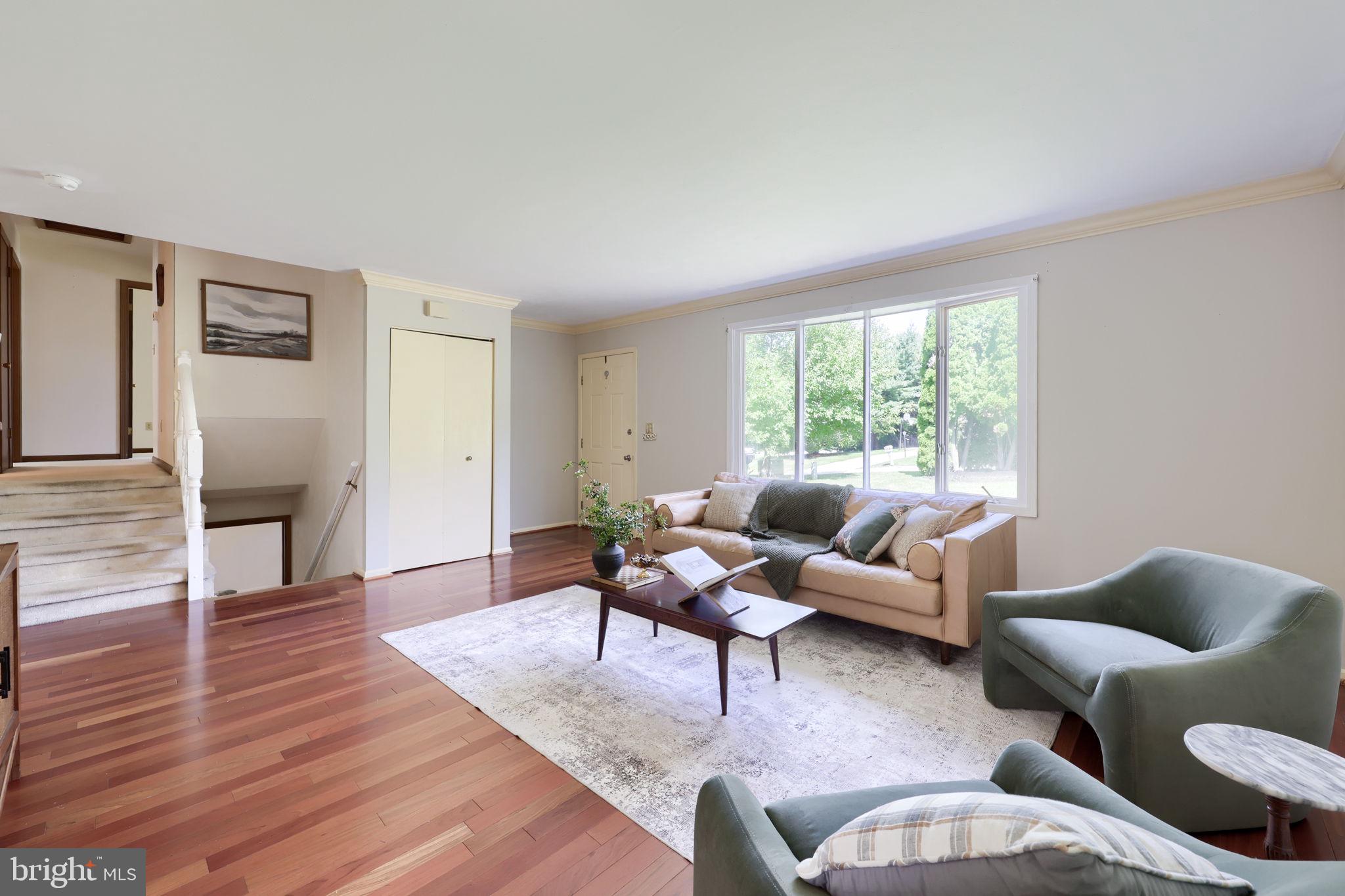 3 GATEWOOD DRIVE