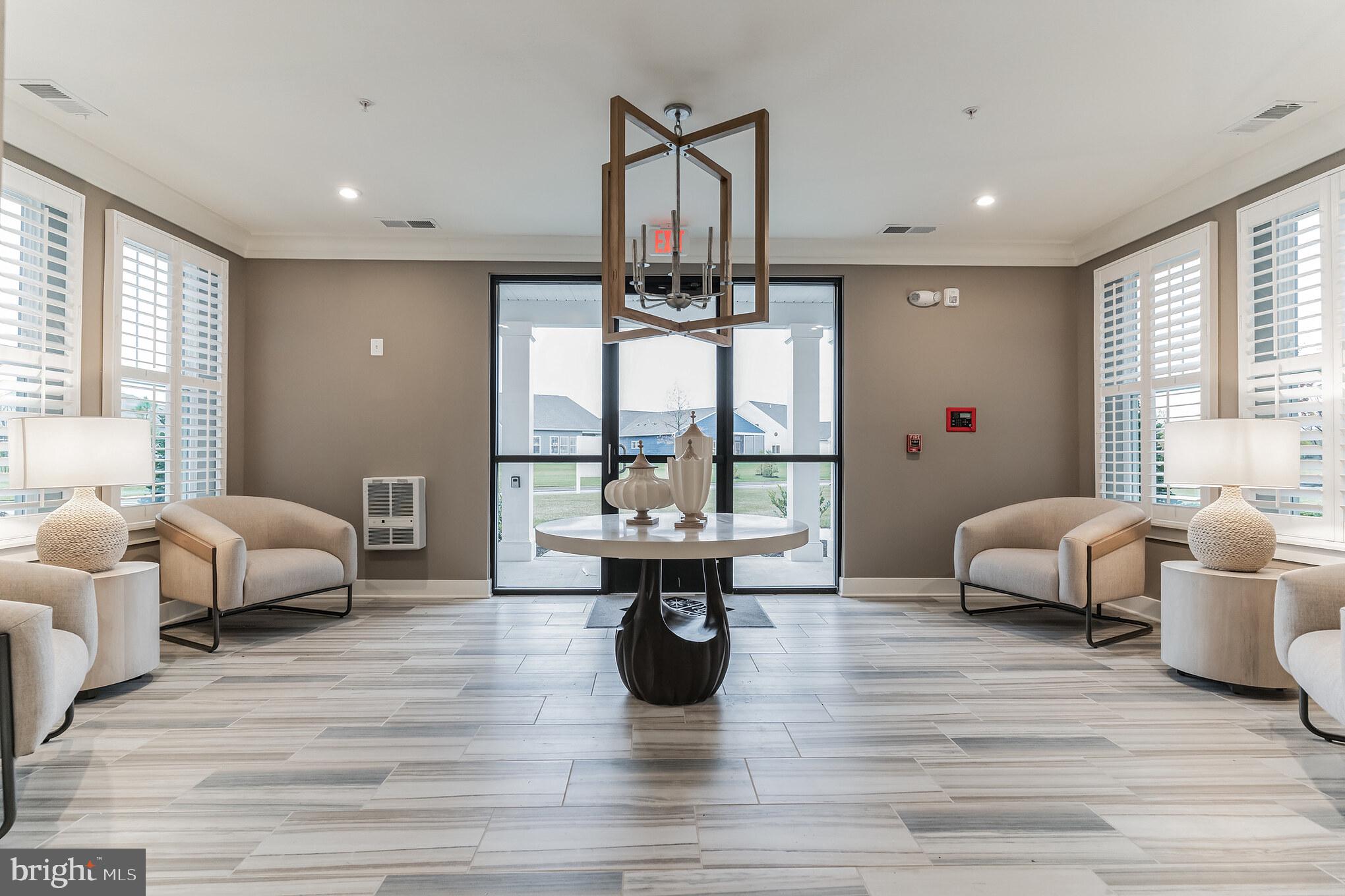 FOUR SEASONS AT KENT ISLAND - Residential