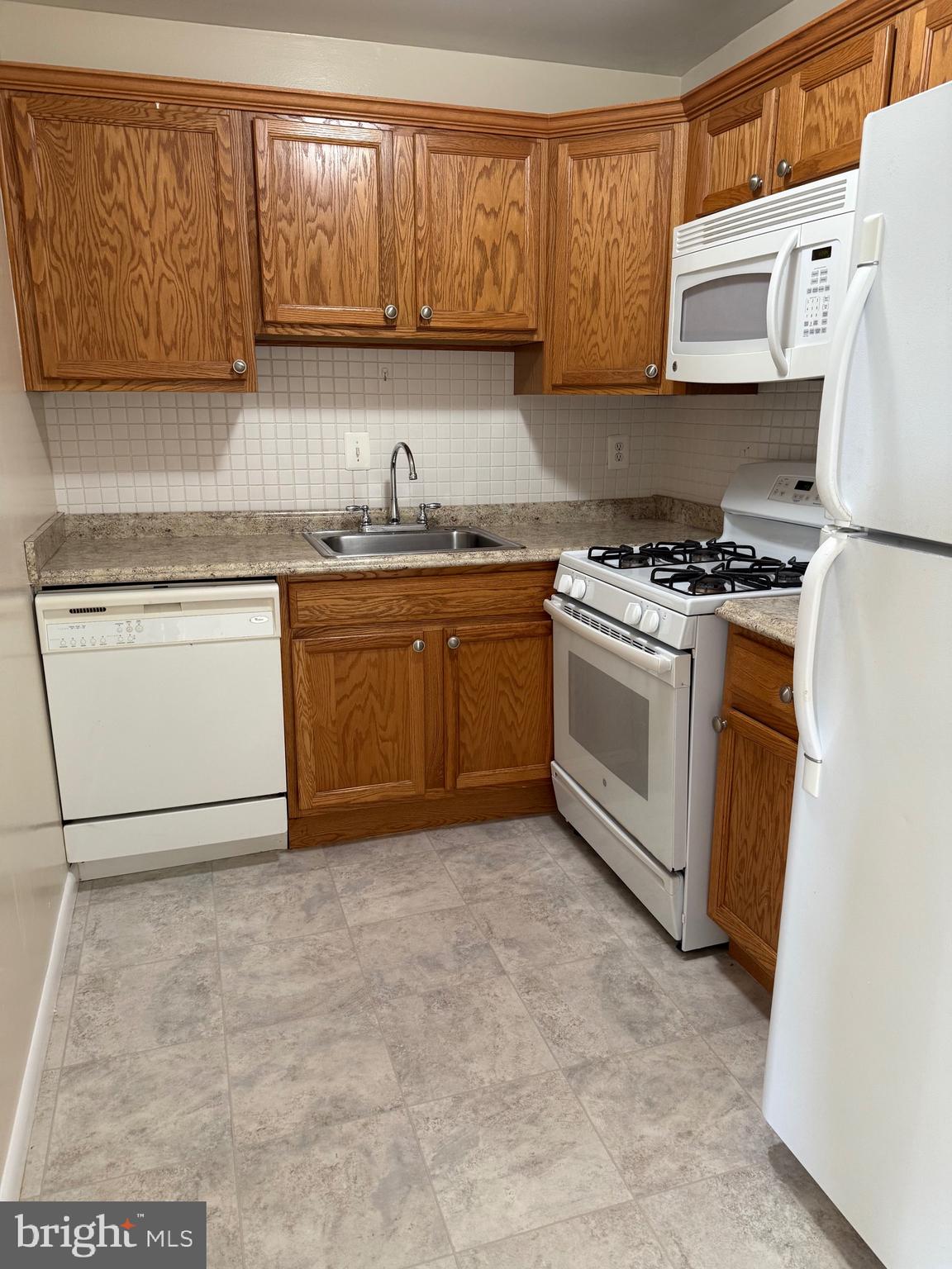 MONTPELIER VILLAGE - Residential