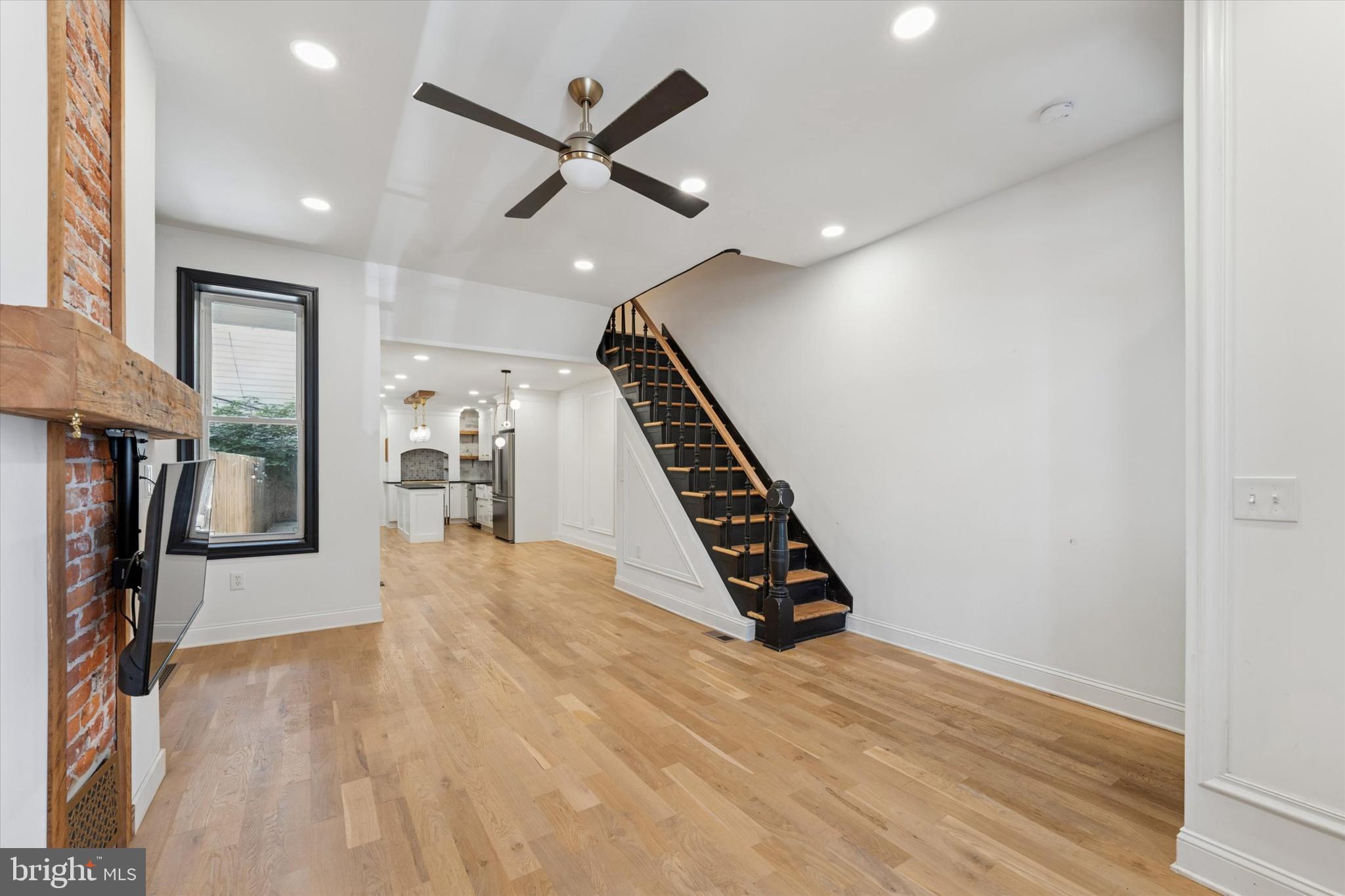 FRANCISVILLE - Residential