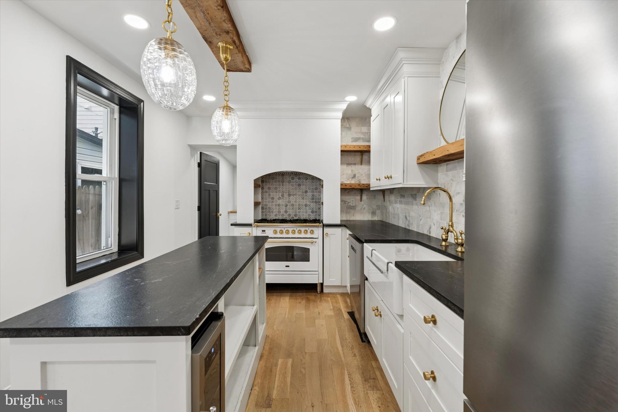 FRANCISVILLE - Residential