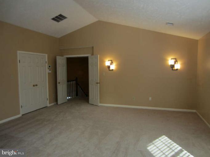 POLO FIELDS - Residential Lease