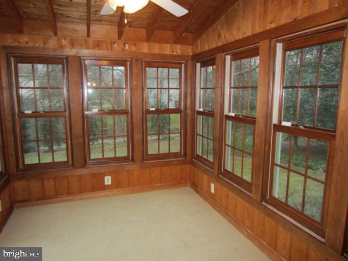 POLO FIELDS - Residential Lease