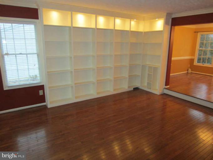 POLO FIELDS - Residential Lease