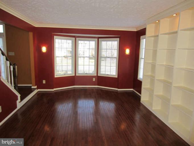 POLO FIELDS - Residential Lease