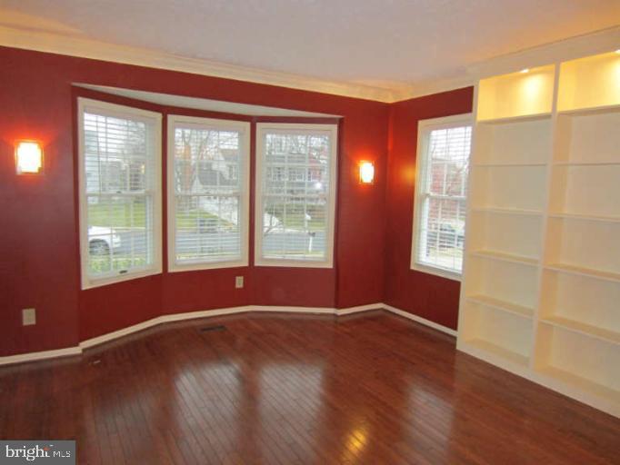 POLO FIELDS - Residential Lease