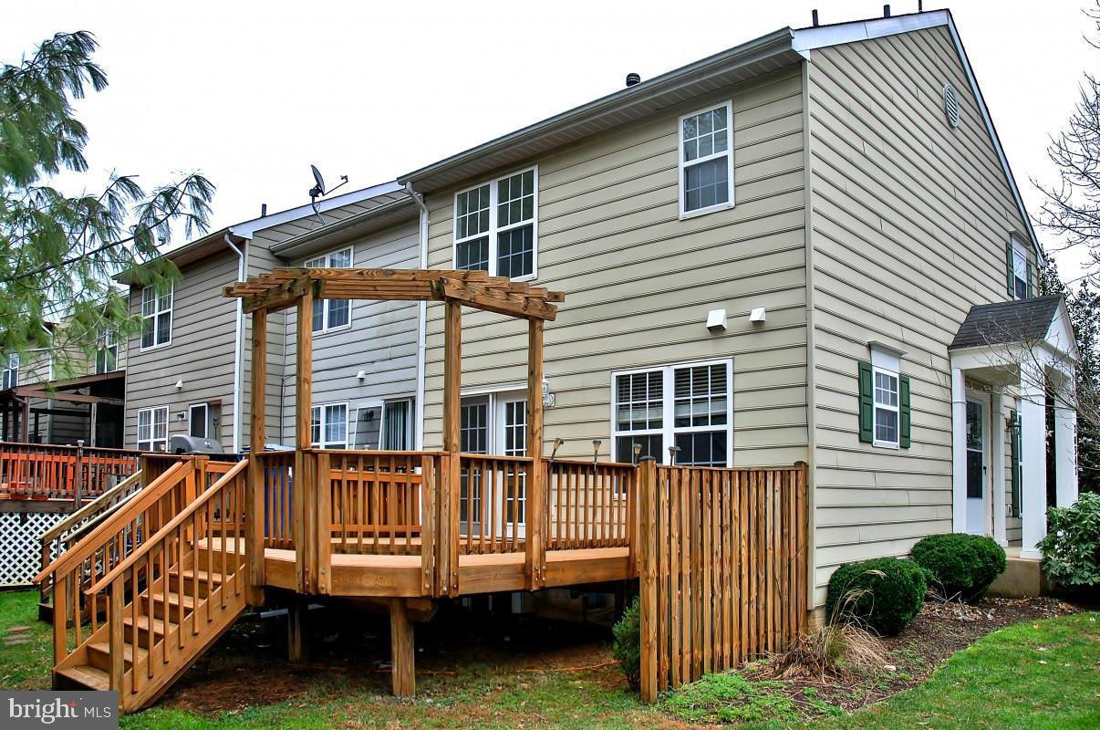 NEELSVILLE ESTATES - Residential Lease