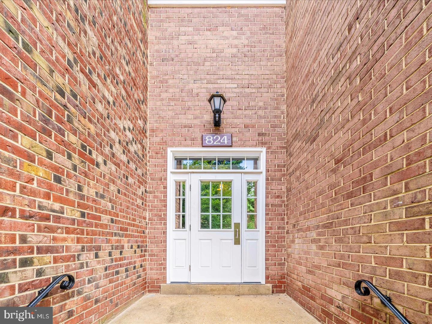 DIAMOND FARM - Residential Lease