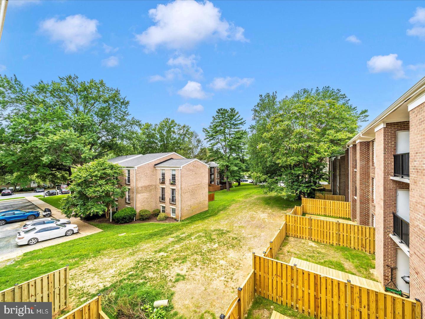 DIAMOND FARM - Residential Lease