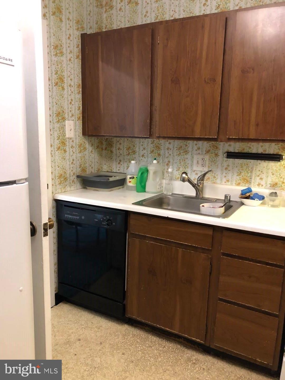 GUILFORD - Residential Lease