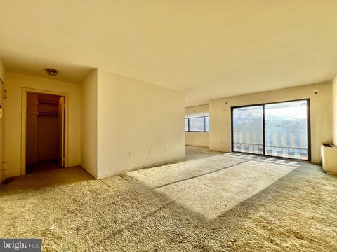 Photo of 8830 Piney Branch Road #402, SILVER SPRING, MD 20903 (MLS # MDMC2212224)