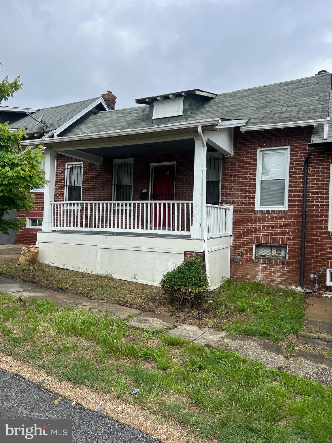 NONE AVAILABLE - Residential Lease