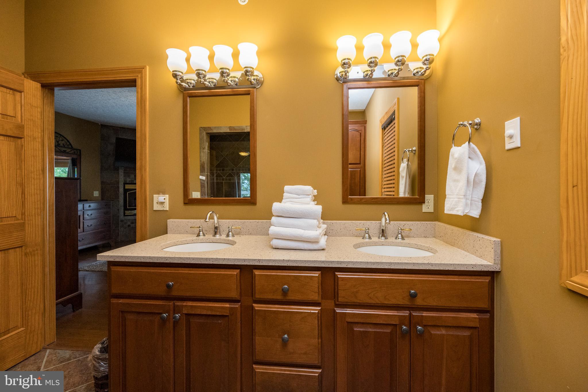 DEEP CREEK HIGHLANDS - Residential