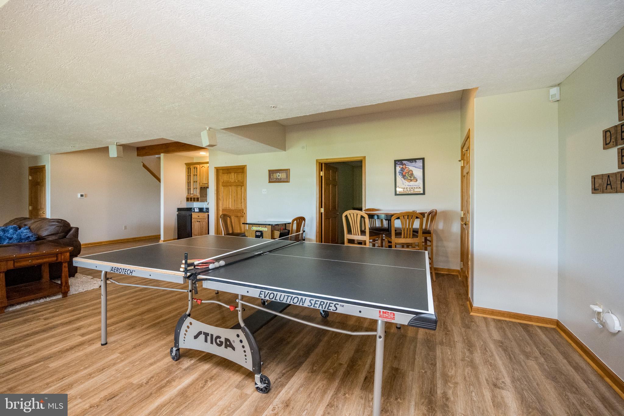 DEEP CREEK HIGHLANDS - Residential